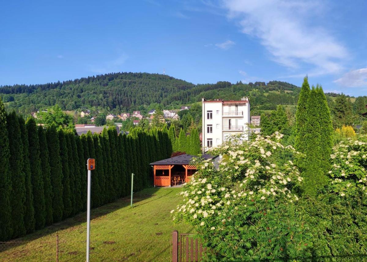 Hotel Osrodek Wczasowy Krasniczanka Muszyna Exterior foto